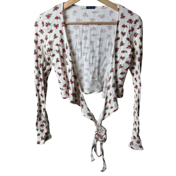 Brandy Melville Tops - Brandy Melville Women's Multi Floral Long Sleeve Shirt *Dimension In Pictures*